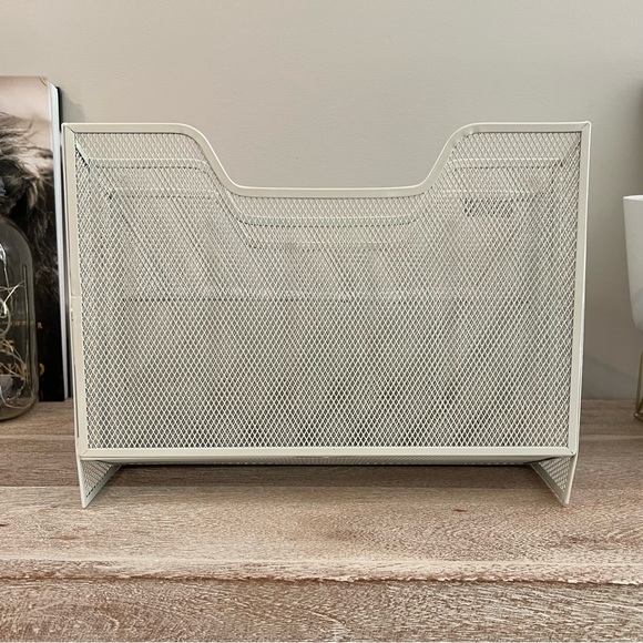 Wire Mesh Organizer - Picture 11 of 13